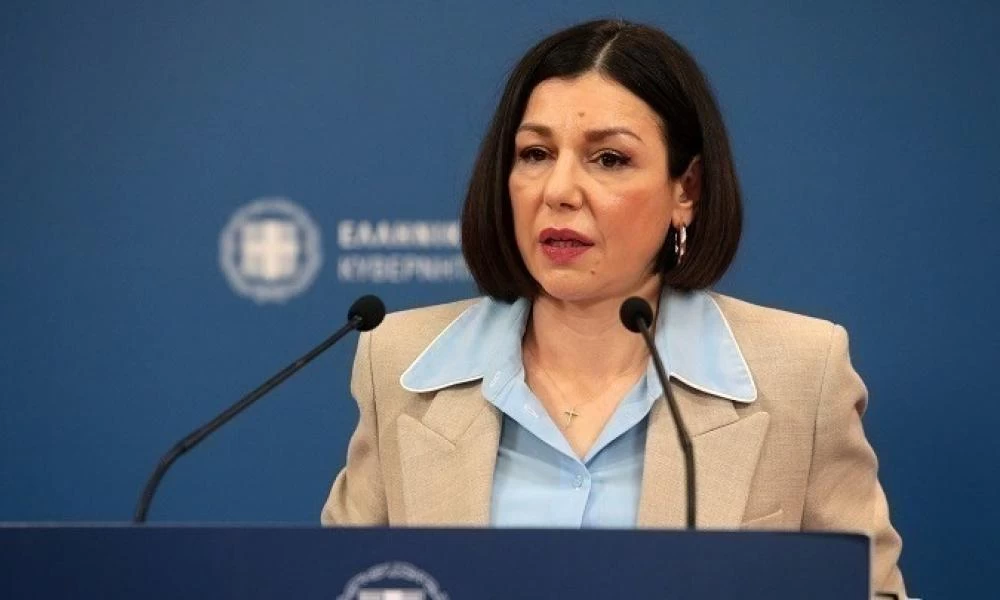 ''Να σταματήσει ο ΣΥΡΙΖΑ να πετάει την μπάλα στην εξέδρα'' δήλωσε η Πελώνη